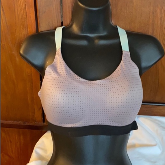 Victoria's Secret Other - VS PNK Wireless Sports Bra, 32D    *P1024